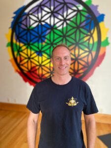 brian yogi boothe 225x300