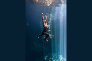 Luke Andresen Underwater 300x200